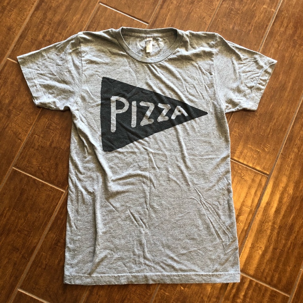 Men’s small American apparel pizza slice shirt